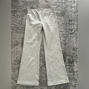 NWOT lululemon ribbed softstreme flared pants size 10 in garnet